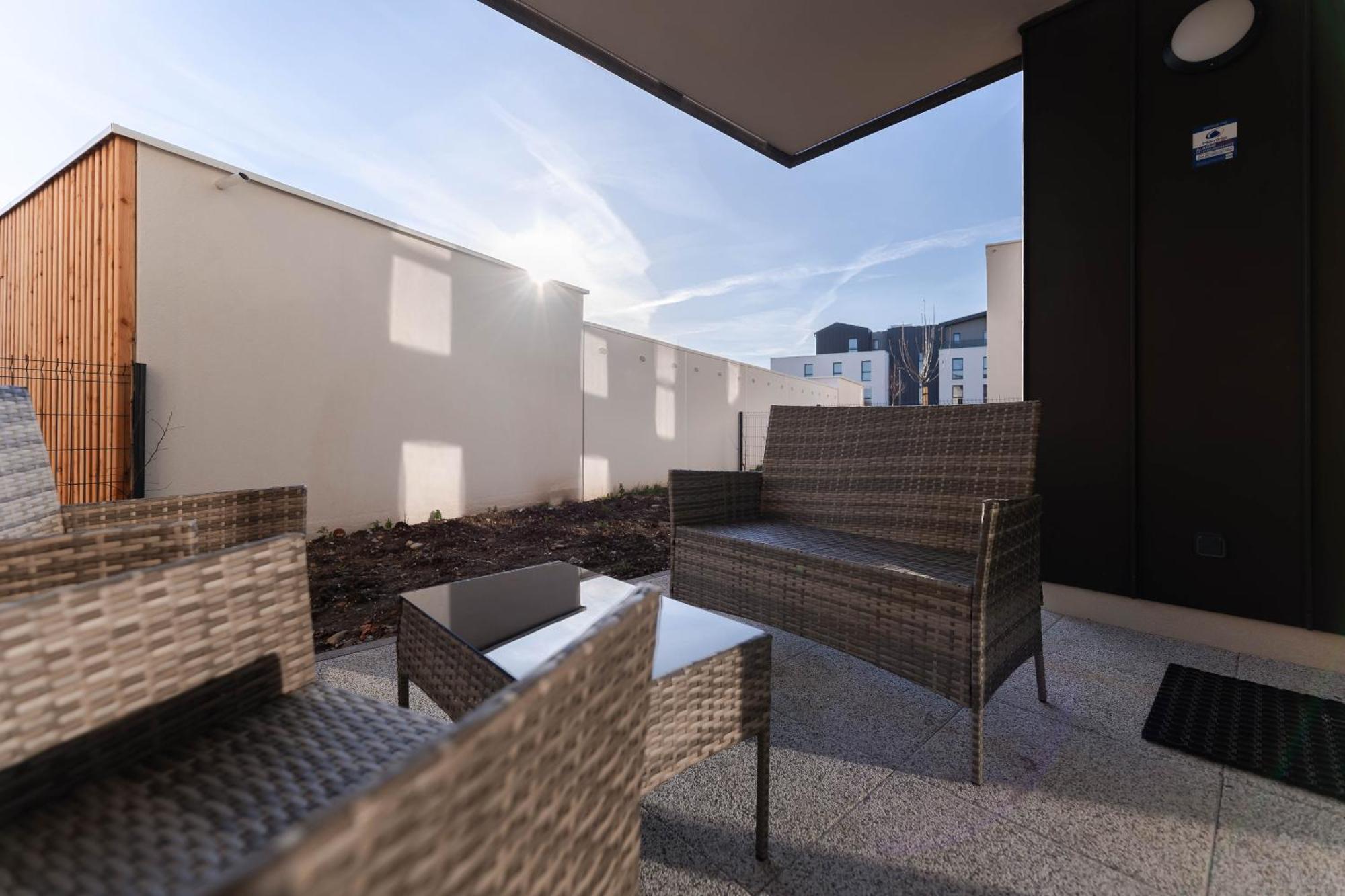 Ferienwohnung Les Jardins De La Semme Colmar Exterior foto